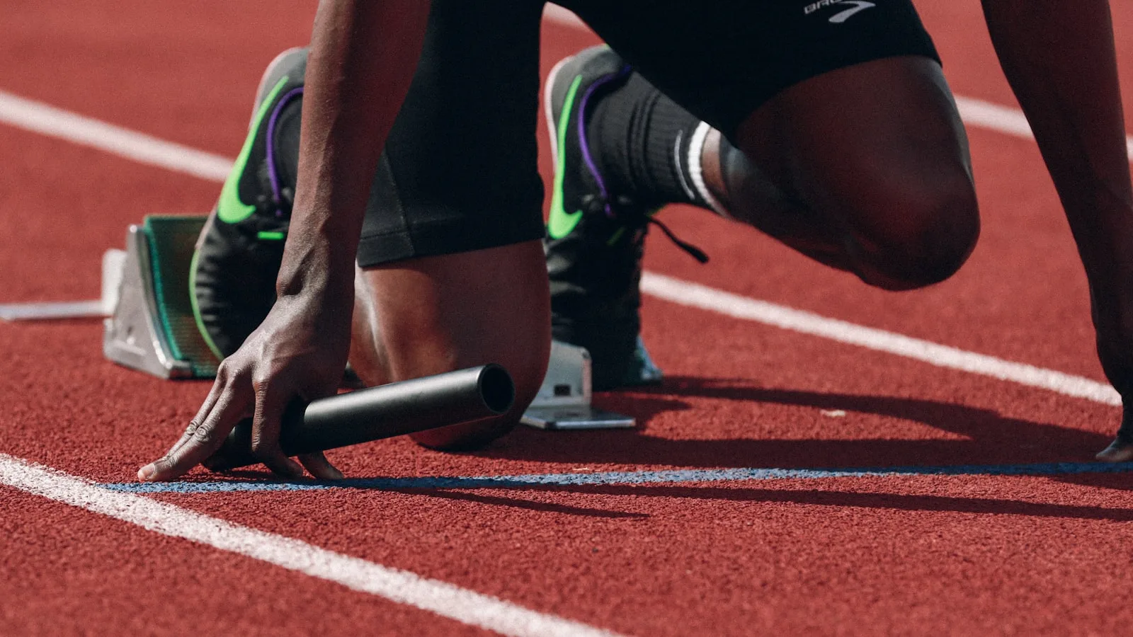 Fantasy sports analytics and contest management