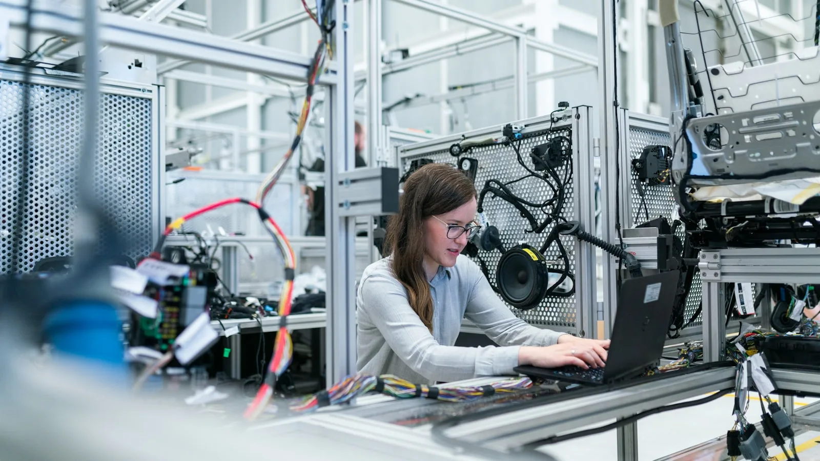 Manufacturing facility with production management